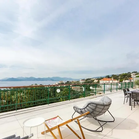 Casa vacanze Luxury Penthouse Breathtaking Sea View 200m2 Terrace In The Center Cannes
